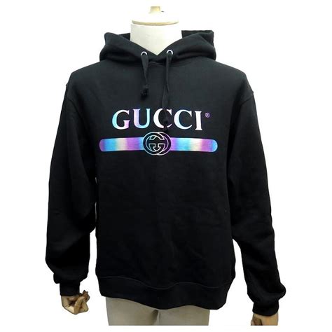 suéteres gucci